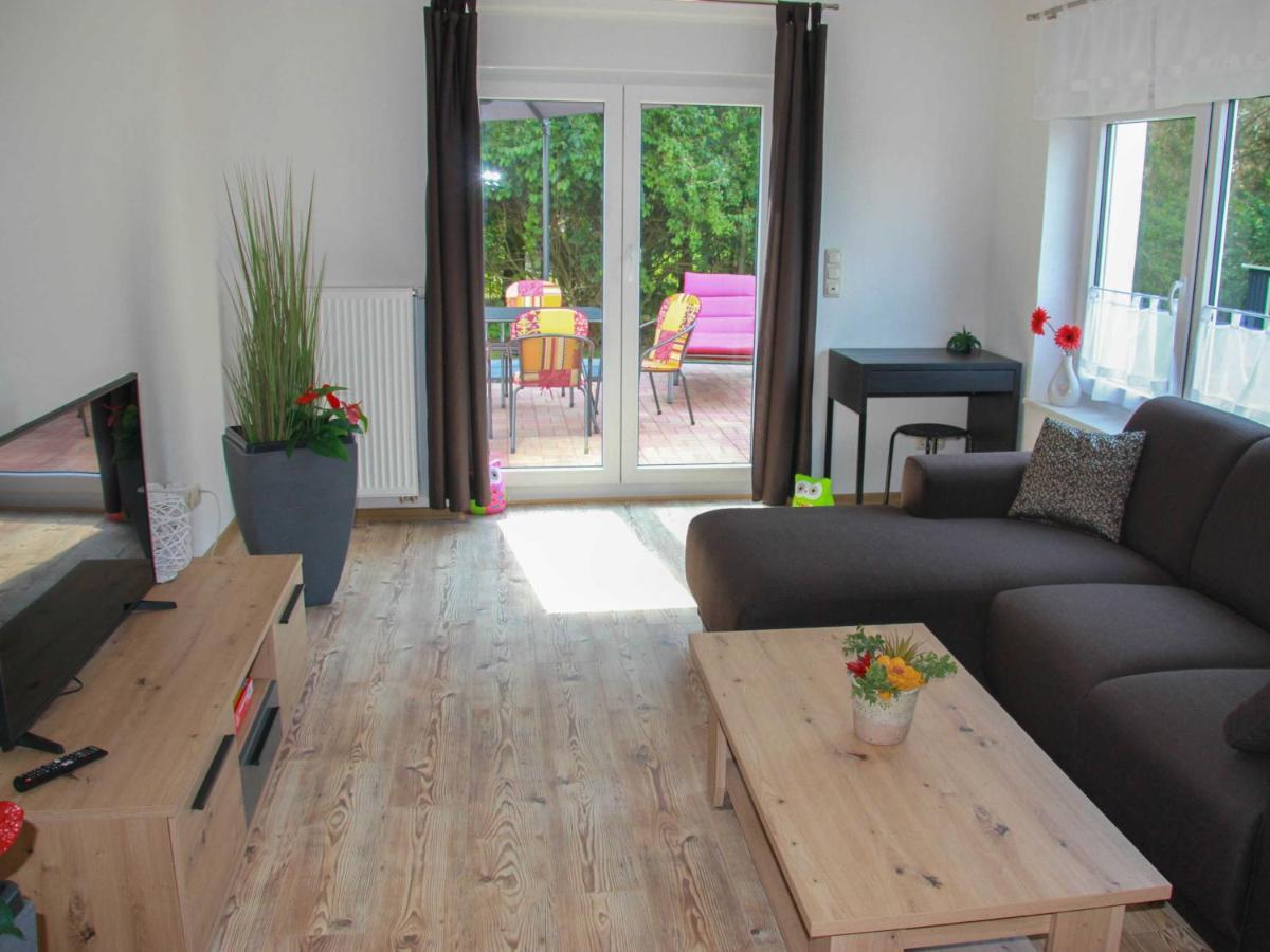 Ferienwohnung Am Alten Gutshaus Nossentiner Huette Екстер'єр фото